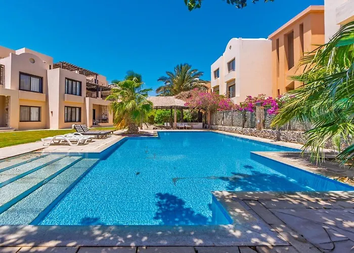 Townhouse South Marina Apartman *