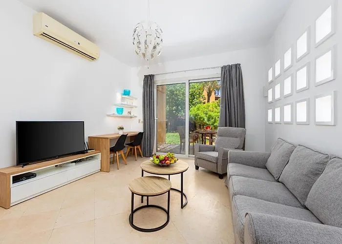 Townhouse South Marina Gurdaka